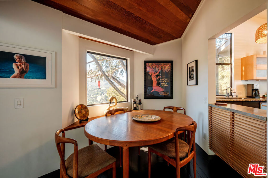 53202E60 7815 4E63 8A2F E35A15Feae73 21227 Colina Drive, Topanga, Ca 90290 &Lt;Span Style='BackgroundColor:transparent;Padding:0Px;'&Gt; &Lt;Small&Gt; &Lt;I&Gt; &Lt;/I&Gt; &Lt;/Small&Gt;&Lt;/Span&Gt;