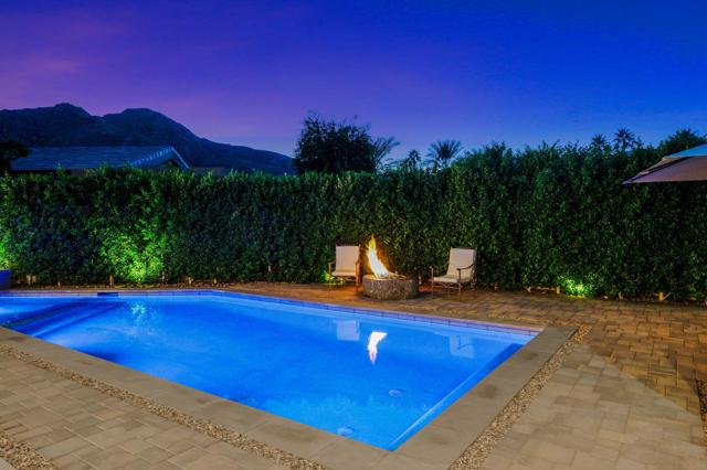 77300 Coyote Creek, Indian Wells CA: https://media.crmls.org/mediaz/53220994-60f8-4aa4-9d9b-f09b5de2db24.jpg