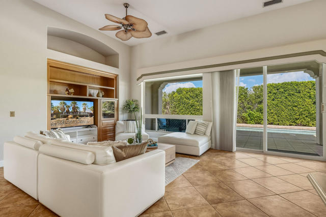 10 Porto Cielo Court, Rancho Mirage, CA 92270