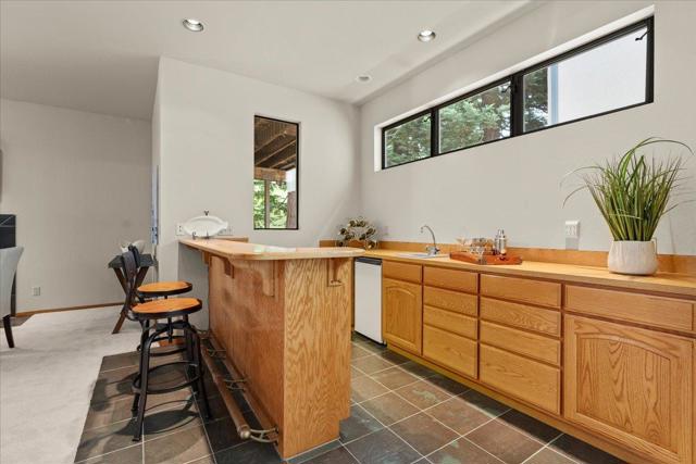 224 Pilkington Avenue, Santa Cruz CA: https://media.crmls.org/mediaz/53264881-9dd9-426f-b4b3-85f1d034ebdb.jpg