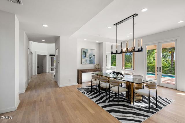 Detail Gallery Image 12 of 72 For 1265 Chateau Rd, Pasadena,  CA 91105 - 5 Beds | 5/2 Baths