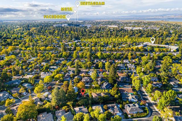 50 Jordan Place, Palo Alto CA: https://media.crmls.org/mediaz/53277e7d-c66d-4a8c-a91e-c2be650adf7c.jpg