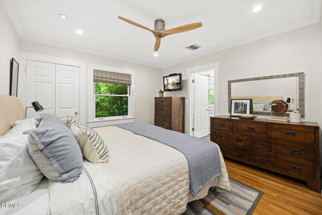 1967 La France Avenue, South Pasadena CA: https://media.crmls.org/mediaz/5327bd16-5033-4d84-9703-45cf162827a2.jpg