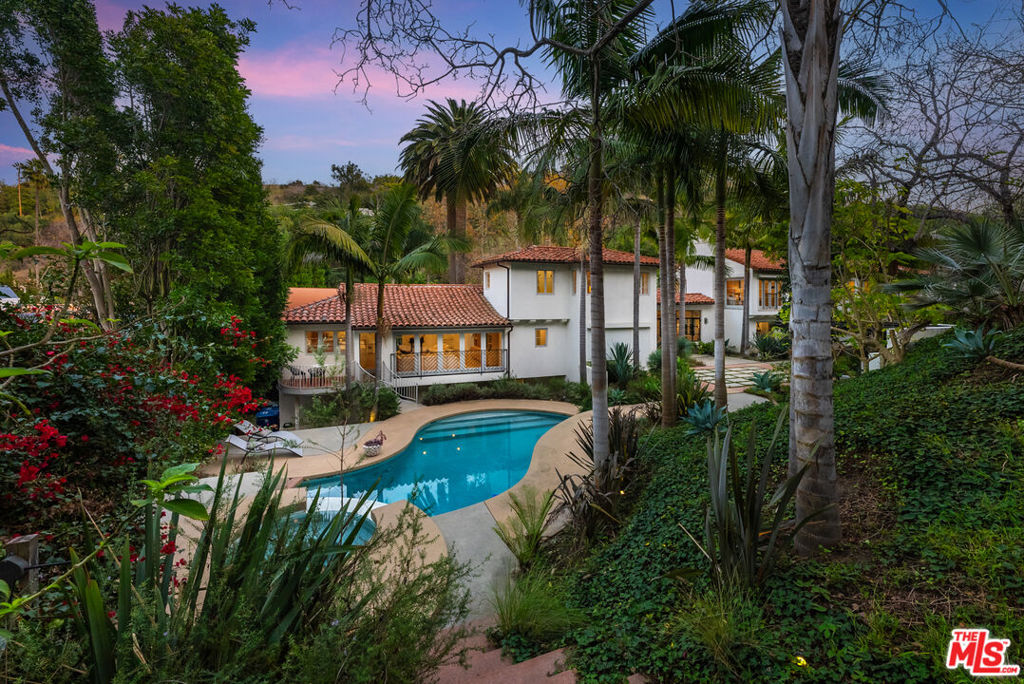 3701 Longridge AvenueSherman Oaks img 13
