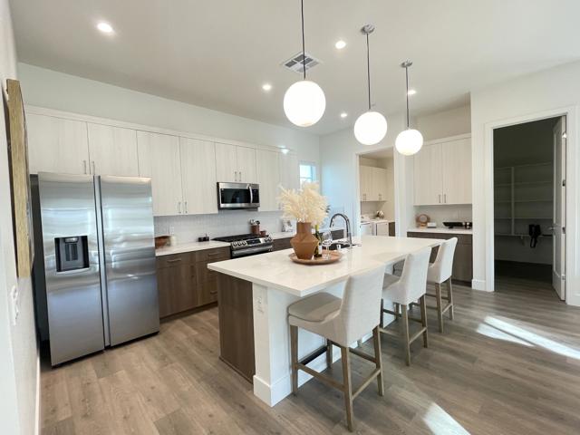 Image 4 of 22 For 47339 Poppy Lane