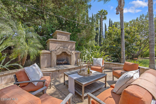758 Camino Dos Rios, Thousand Oaks CA: https://media.crmls.org/mediaz/53299584-eb4b-4164-afd3-05df93947fd1.jpg