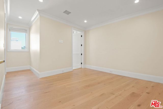 1153 S Clark Drive, Los Angeles CA: https://media.crmls.org/mediaz/5329fc0c-6ff2-4794-b0b4-d94ea2e3197a.jpg