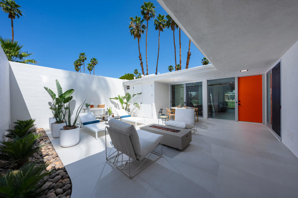 MLS #219149098PS image #2