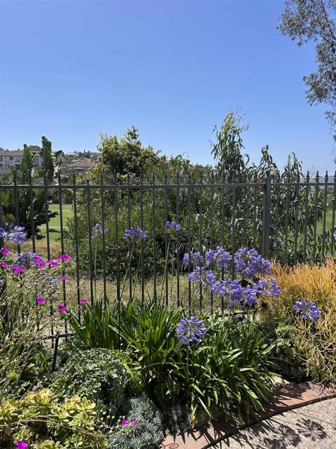 Detail Gallery Image 7 of 11 For 1328 Bulrush Ct, Carlsbad,  CA 92011 - 4 Beds | 2/1 Baths