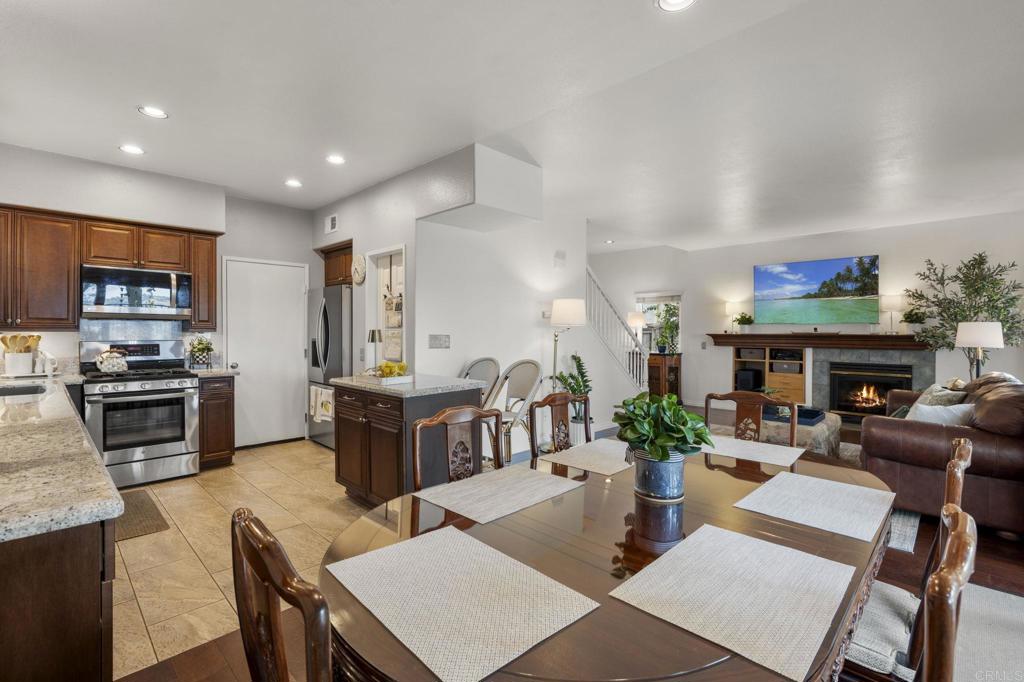 730 Foxhall Court - photo 8