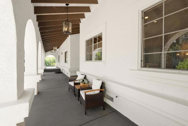 17101 Kruse Ranch Lane, Morgan Hill CA: https://media.crmls.org/mediaz/532fc82a-a0b0-48f8-97ea-3e66acf4f773.jpg