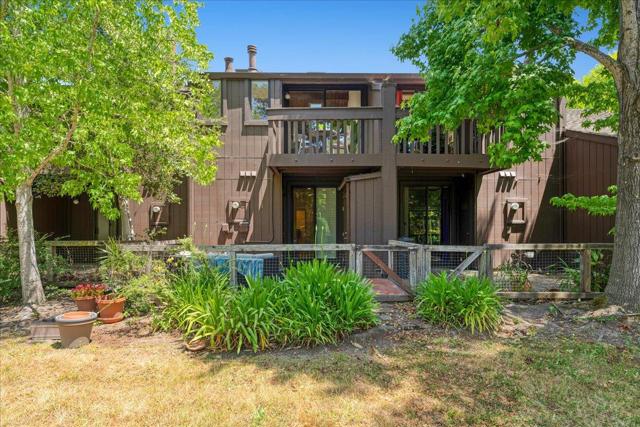 139 Tree Frog Lane, Santa Cruz CA: https://media.crmls.org/mediaz/532fdbd5-0a01-4636-a98c-159079ff0294.jpg