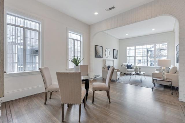 835 Alabama Street, San Francisco CA: https://media.crmls.org/mediaz/5330863b-31a7-4885-91b9-64eb4a719a42.jpg