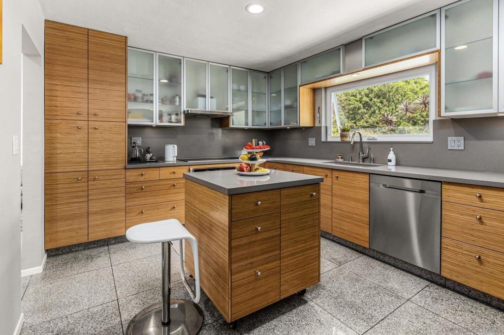 6540 Persa St - photo 6