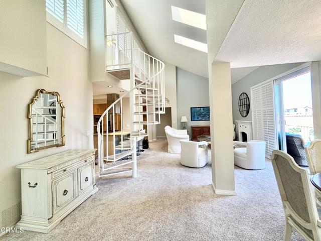 Detail Gallery Image 10 of 28 For 2231 Martinique Ln, Oxnard,  CA 93035 - 2 Beds | 2 Baths