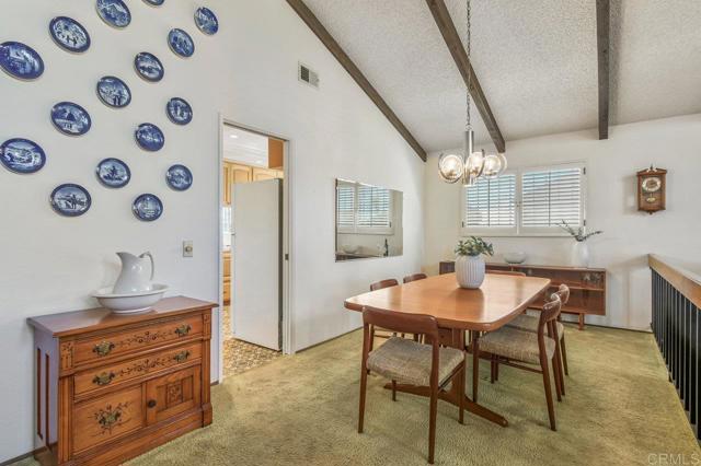 5420 Mirar Court, Bonita CA: https://media.crmls.org/mediaz/5333aa93-799b-44c9-9085-5cd0ee2c201c.jpg