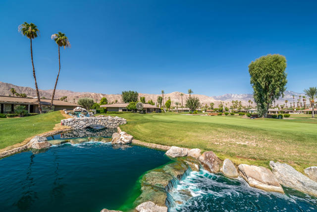 3 Harvard Court, Rancho Mirage CA: https://media.crmls.org/mediaz/533572c9-967c-4f34-b40e-4bb2173908a6.jpg