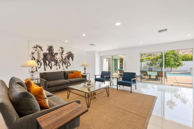 2943 Guadalupe Road, Palm Springs CA: https://media.crmls.org/mediaz/5335f9d6-2627-488f-9f8f-2fd4d67806ec.jpg