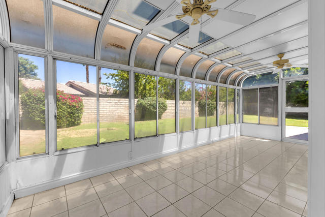 78748 Via Sonata, La Quinta CA: https://media.crmls.org/mediaz/5336c8d1-348b-481d-838b-7fc1676c6732.jpg