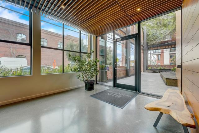 Image 33 of 42 For 815 Tennessee Street 505