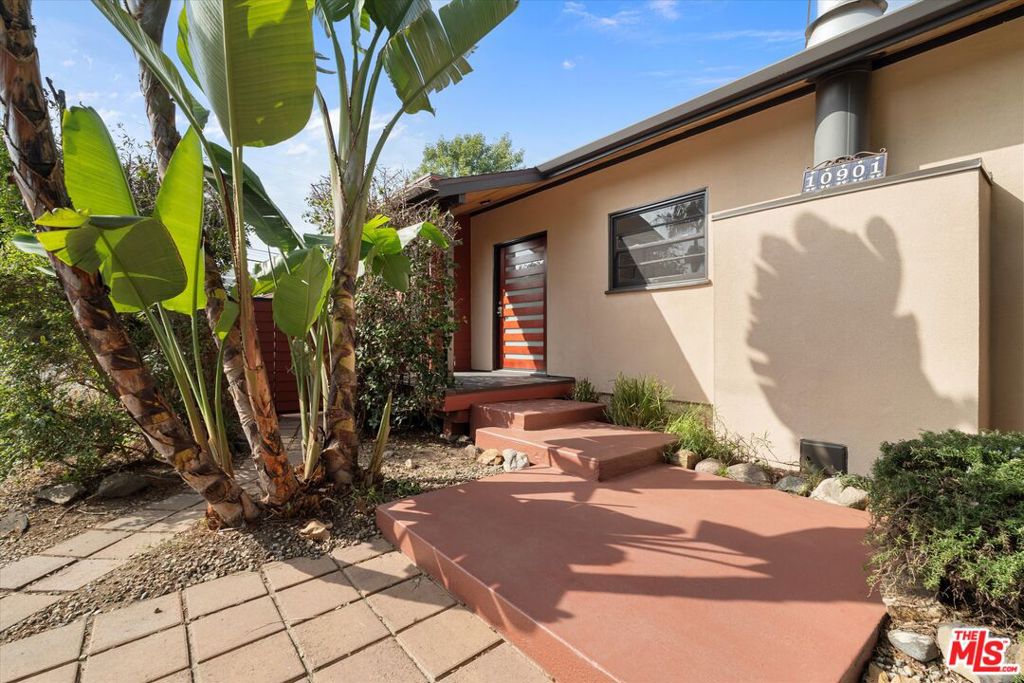 MLS #25602111 image #28