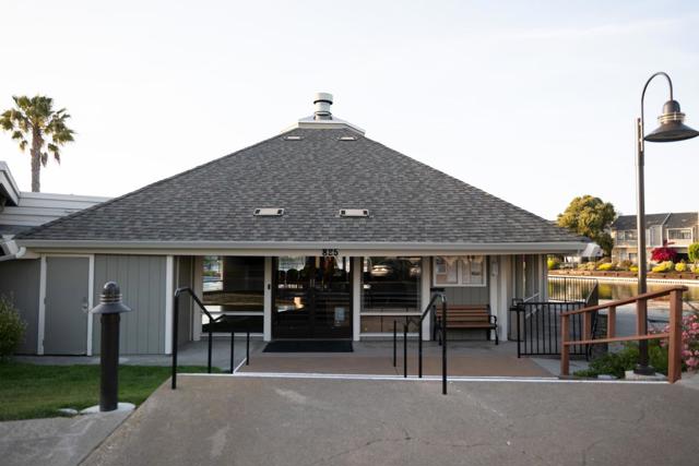 801 Ram Lane, Foster City CA: https://media.crmls.org/mediaz/5339fdab-f74a-4f5d-97c4-43d6ab602d3b.jpg