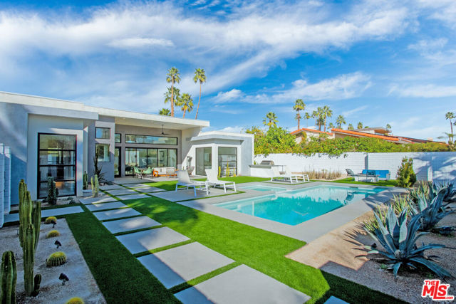 71108 Patricia Park Place, Rancho Mirage CA: https://media.crmls.org/mediaz/533a4c4d-c1b5-495d-84b3-357f7fdcf56c.jpg