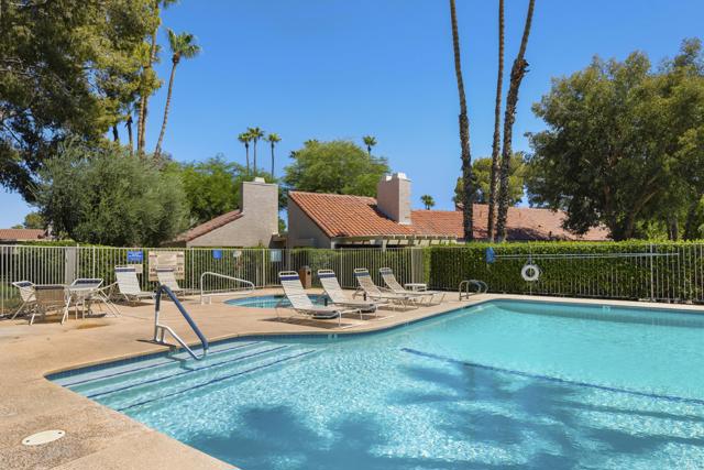 306 Forest Hills Drive, Rancho Mirage CA: https://media.crmls.org/mediaz/533a675d-f8d0-4b3e-a577-5927f25a45d8.jpg