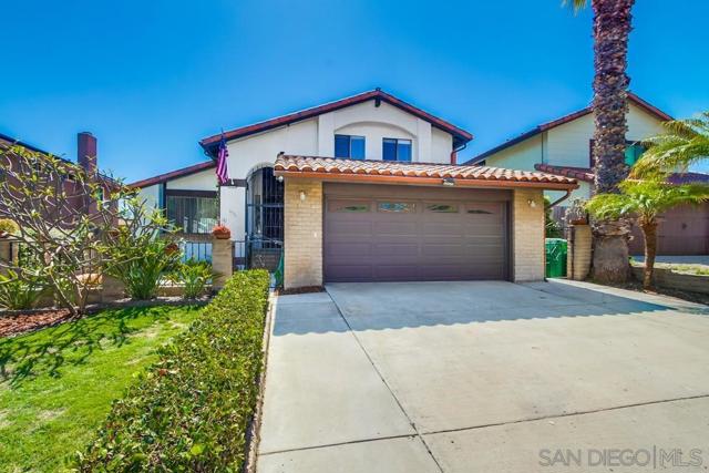 3773 Catamarca Dr, San Diego CA: https://media.crmls.org/mediaz/533b0003-212c-4ea6-bf10-93e67e2de4b4.jpg