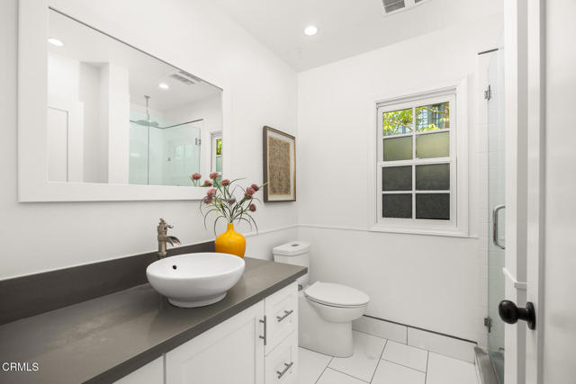 Detail Gallery Image 14 of 29 For 2044 Monterey Rd, South Pasadena,  CA 91030 - 4 Beds | 3 Baths