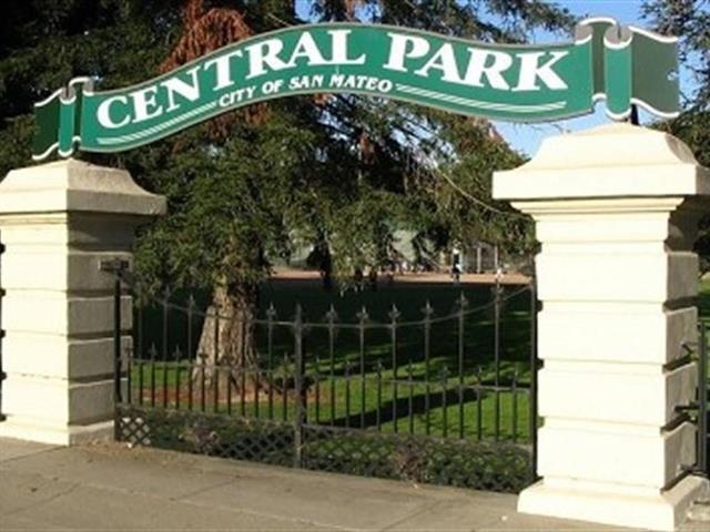 54 Tilton Terrace, San Mateo CA: https://media.crmls.org/mediaz/533bed60-99a5-4fc7-bf06-c96a32d5adb8.jpg