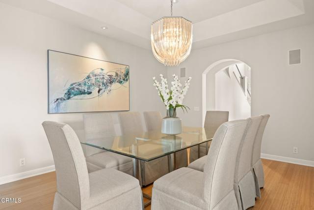 3097 Bayshore Avenue, Ventura CA: https://media.crmls.org/mediaz/533c597c-7ee0-4a2a-81a9-1b4137a1d868.jpg