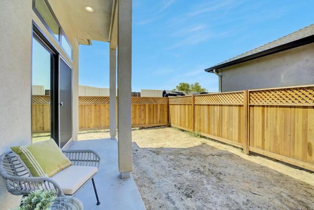 3805 Bobwhite Terrace, Fremont CA: https://media.crmls.org/mediaz/533c7fcf-013e-4a86-93c6-165666e287a7.jpg