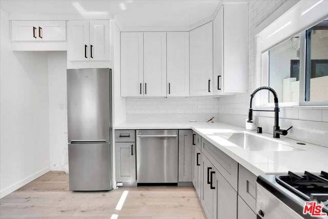 14642 Runnymede Street, Van Nuys CA: https://media.crmls.org/mediaz/533c9b76-d229-4438-9e4a-89d89f3785b8.jpg