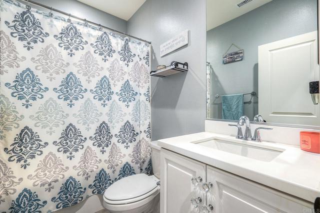 Detail Gallery Image 15 of 53 For 662 Gemstone Dr, San Marcos,  CA 92078 - 5 Beds | 3 Baths