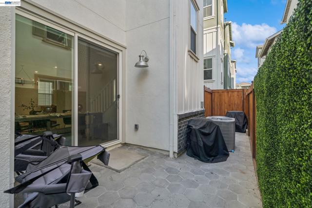 Image 15 of 59 For 37231 Sand Bar Place