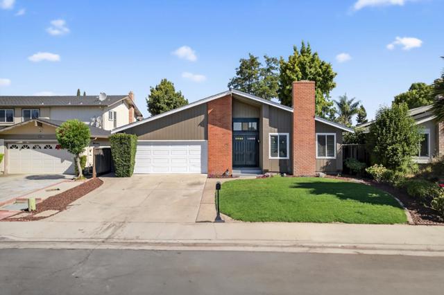125 Juneberry, San Jose CA: https://media.crmls.org/mediaz/533d69c8-360b-4393-9b22-e84d565e70b1.jpg