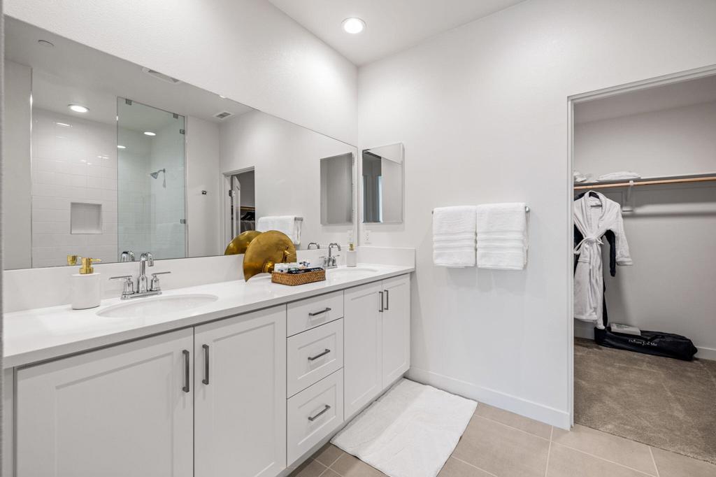 MLS #219137292DA image #24