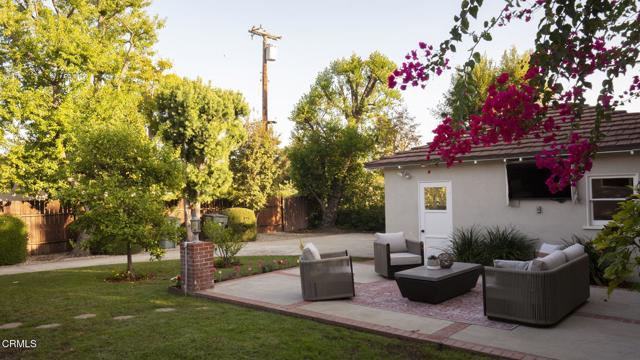 Detail Gallery Image 29 of 38 For 2050 E Woodlyn Rd, Pasadena,  CA 91104 - 3 Beds | 2 Baths