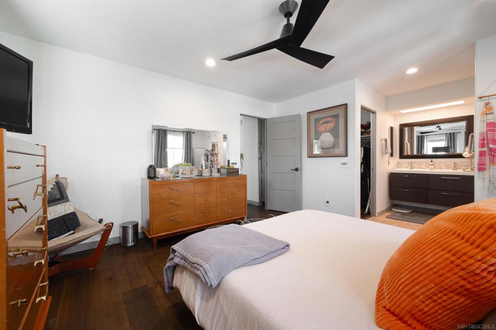 13947 Midland Rd. - photo 11