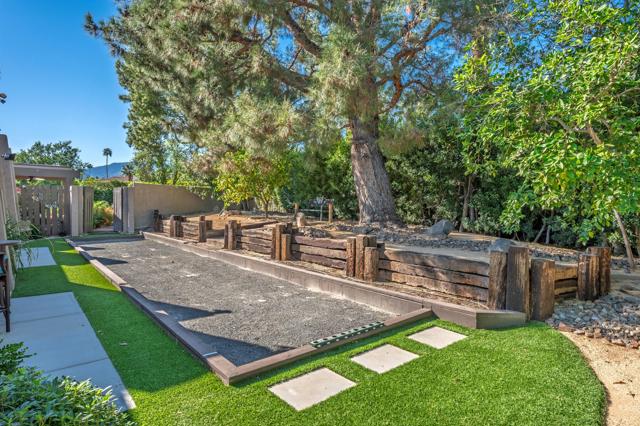 Image 41 of 57 For 72776 Joshua Tree Street