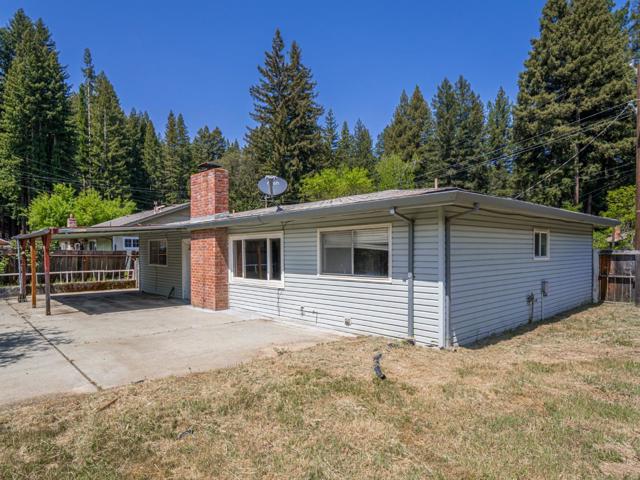 190 Moon Drive, Boulder Creek CA: https://media.crmls.org/mediaz/53403981-6e1e-41e7-9fba-42e763753911.jpg