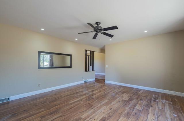 9375 Bur Oak Place, Salinas CA: https://media.crmls.org/mediaz/5341e7d5-e332-4b27-a91c-58e1c55a5cc6.jpg