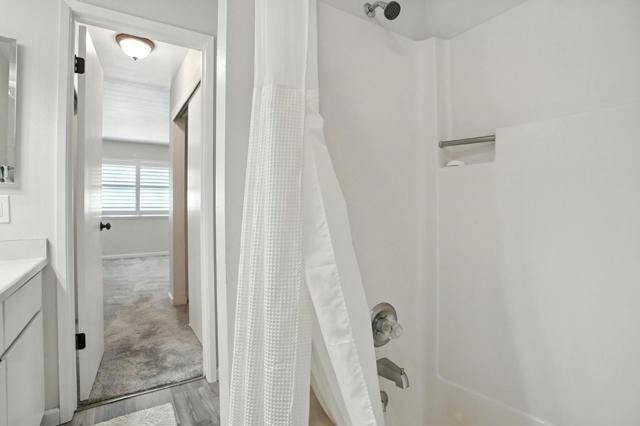 3090 Woods Circle, Davis CA: https://media.crmls.org/mediaz/5342676c-6b49-4d7d-b798-3765c20bf5c5.jpg