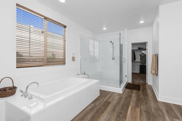 Detail Gallery Image 14 of 53 For 1749 Bowles Ct, Beaumont,  CA 92223 - 4 Beds | 3/1 Baths