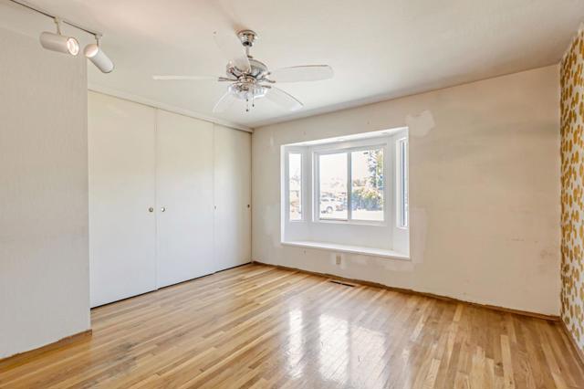945 San Ramon Court, Mountain View CA: https://media.crmls.org/mediaz/5343ebd7-6b5b-4048-9e47-274807465010.jpg