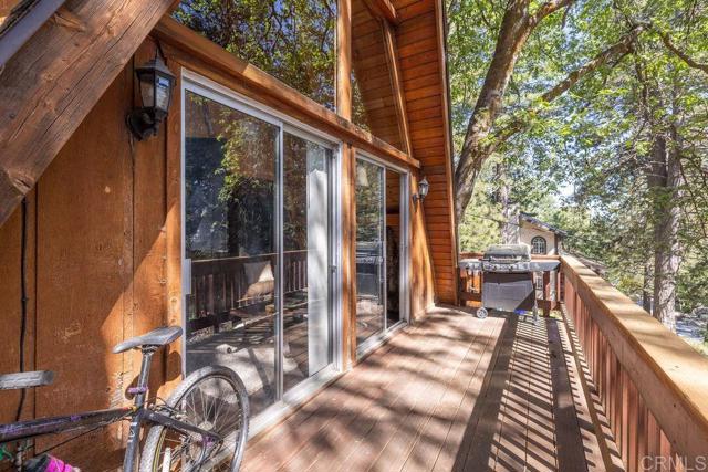 Detail Gallery Image 12 of 40 For 31450 Oceanview Drive, Running Springs,  CA 92382 - 3 Beds | 2 Baths