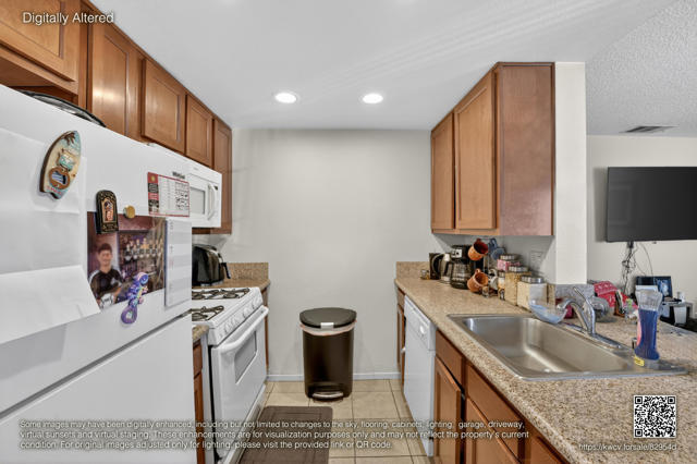 Image 19 of 23 For 48374 Stewart Drive K4