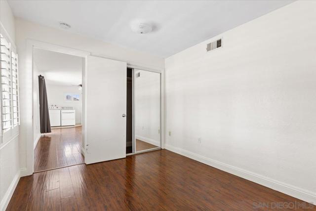 2035 Paradise St, San Diego CA: https://media.crmls.org/mediaz/5347f51b-46ad-4649-be13-b84790fcf68e.jpg