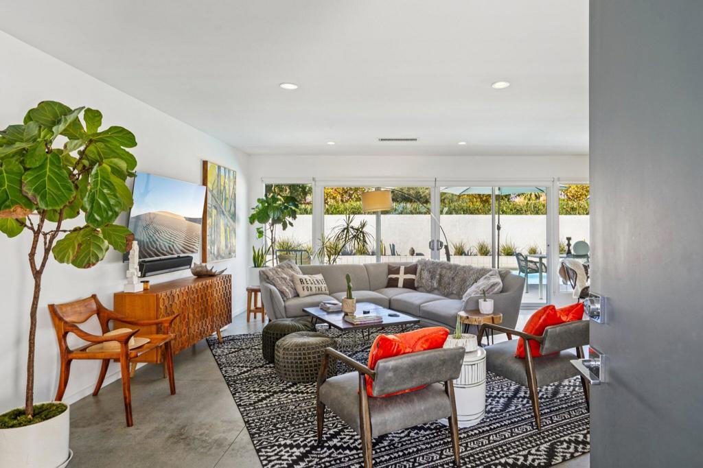 MLS #219138986DA image #13